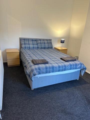 Luton Home Near Airport Private & Shared Bathroom Option 외부 사진